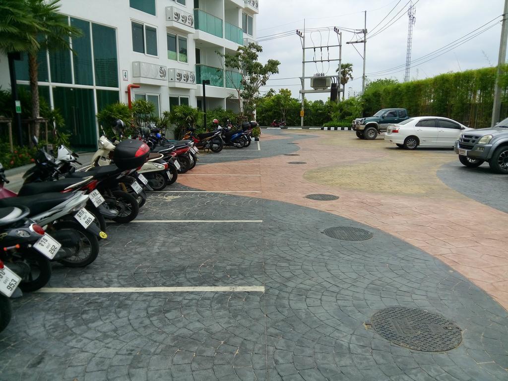 Amazon Pattaya Jomtien Apartments Екстер'єр фото