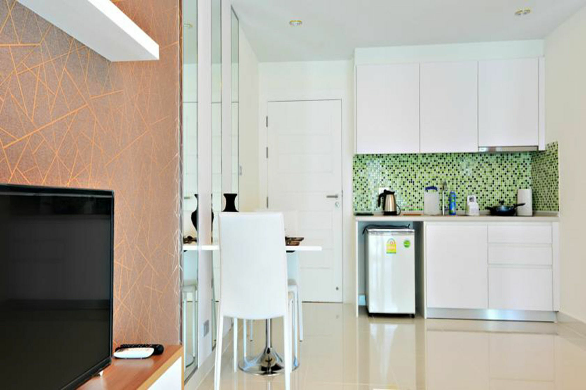 Amazon Pattaya Jomtien Apartments Екстер'єр фото