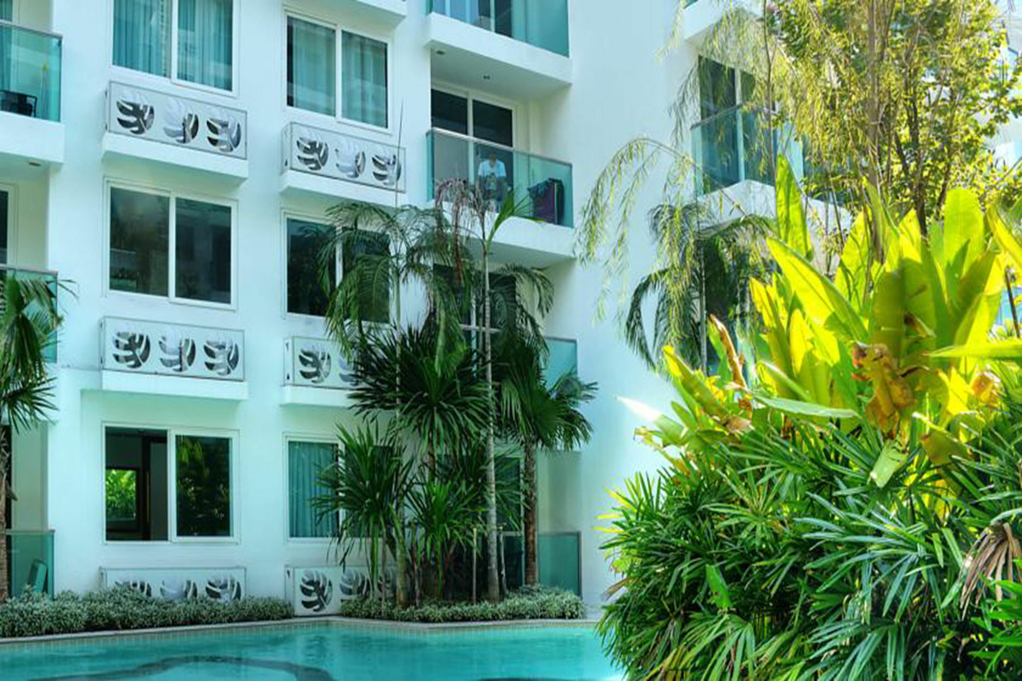 Amazon Pattaya Jomtien Apartments Екстер'єр фото